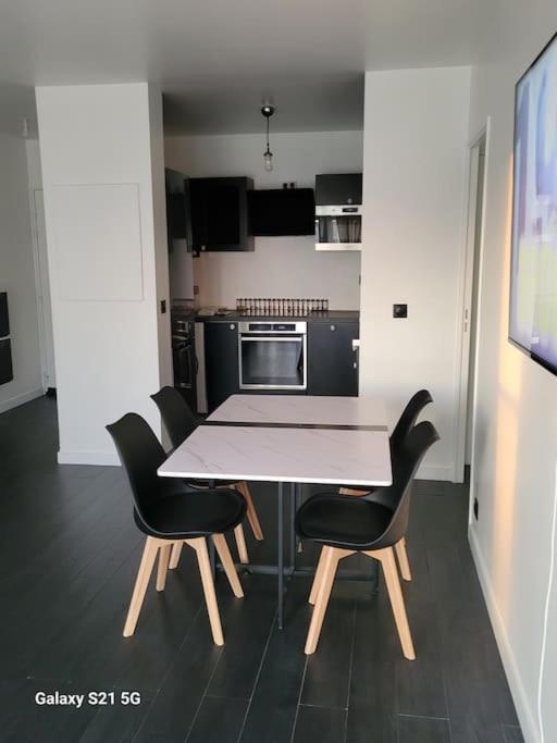 Superbe T2, Paris, Stade De France, Wifi, Parking Saint-Denis  Exterior photo